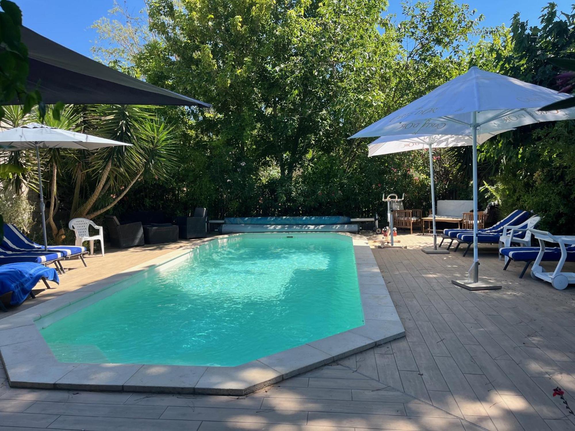 Chambre Seville - Mas Saint-Louis - Piscine Chauffee Эг-Морт Экстерьер фото